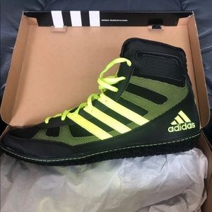 Adidas men’s wrestling shoe